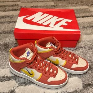 Nike Dunk High Up